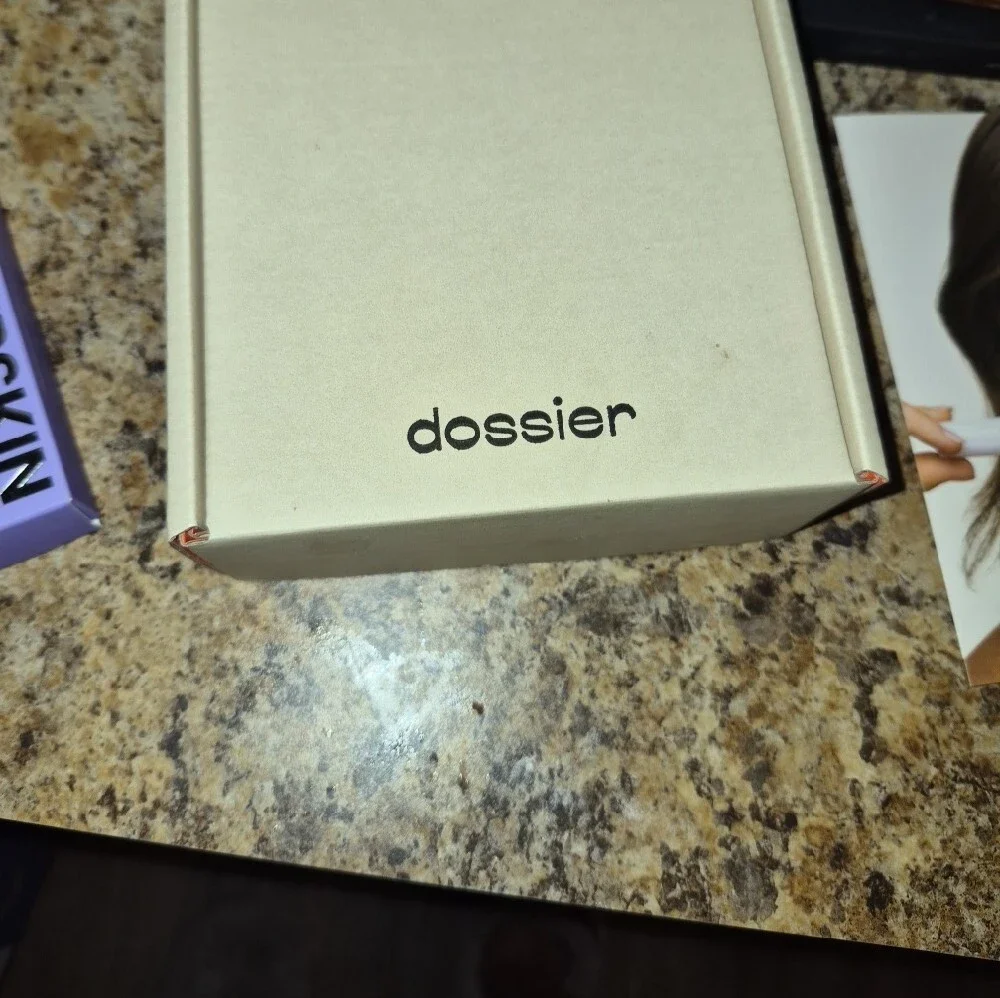 Dossier Woody Sage Nwt